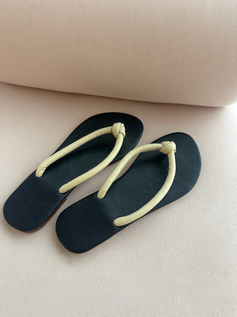 Sample leather sandals- size 7