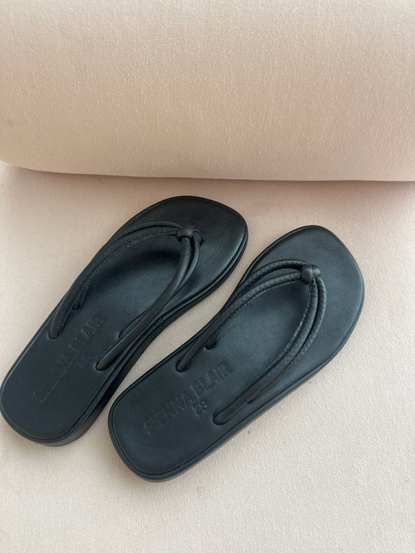 Sample leather sandals- size 7